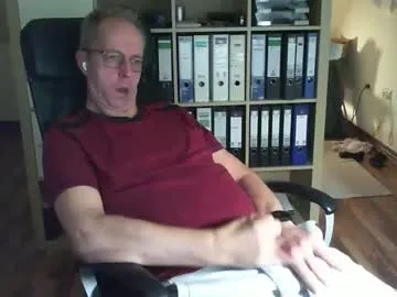 lefti27 — Lefti27's room #daddy #masturbation #pvt #curved