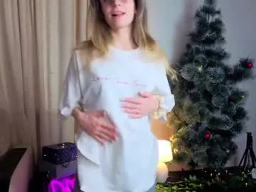 lelahcaminero — Hello cb im Alexandria^^: goal - Hello everyone ,Welcome to my room, Dance with me    ( ^)/  #smalltits #18 #new #cute #young [30 tokens remaining]