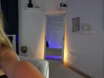 lenaastar — Ass teasing  #findom #femdom #mistress #goddess #teen [999 tokens remaining]