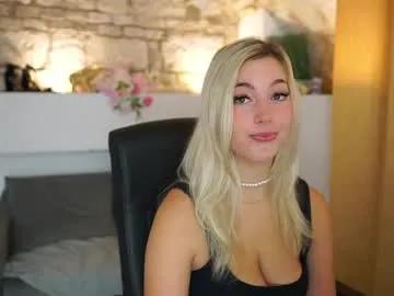 leokitty_ — Heyy guys, come in my room and lets play :P #18 #pvt #new #teen #blonde