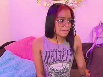 lilith_and_draven — GOAL: jerk off 5 min [199 tokens remaining] Welcome to my room! #cum #slim #squirt #couple #new #18 #smalltits