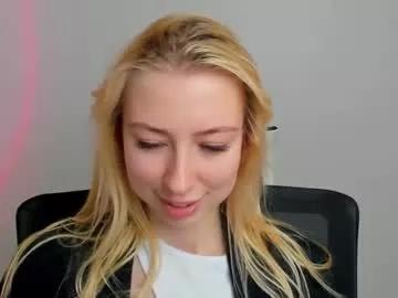 lily_lily_01 from Chaturbate is Freechat