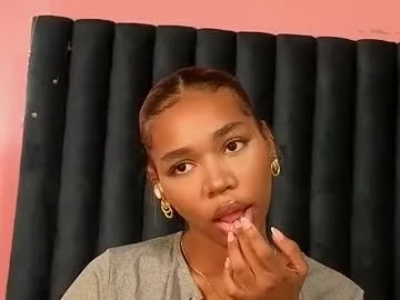 Avatar of lily_miiller