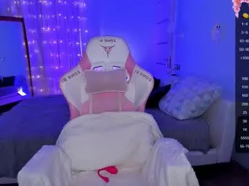 linablossom — GOAL: Cream on my butt [70 tokens remaining] go!go!go! let's have fun <3 #new #shy #18 #teen #nonude