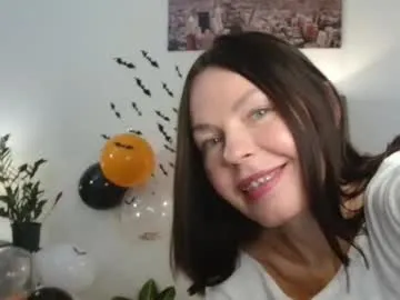 Avatar of little_nicole_