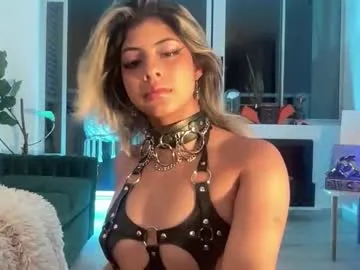 lizambarr — Ice nipple teasing [159 tokens left] Helloo!   Lovense  is active #sph /menu #findom  #strapon #mistress  #sissy