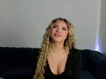 Avatar of lolaamore_