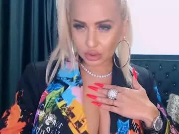 lovelyblondyxxx from Chaturbate is Freechat
