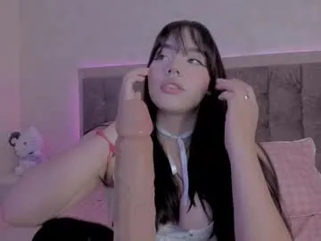 luisagiraldo_ — My body puts you to sin, follow my path, and leave me burning with pleasure. - Multi-Goal :  SQUIRT #18 #cosplay #bbw #anal #latina
