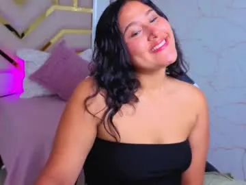 luna_jonez2 — Hi chill with me :) | Sensual Nude * 86 tks left * | #new #bbw #jeans #curvy #nonude |