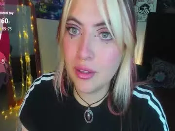 luna_ray420 — Are you an obedient whore? - Multi-Goal :  SHOW SPECIAL SQUIRT #mistress #sph #cei #c2c #smoking