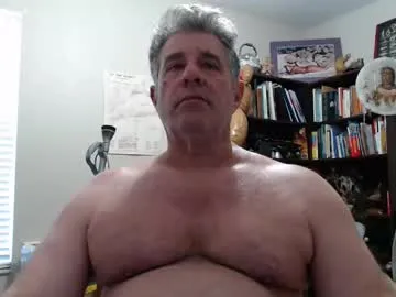 luv2bnakedallthetime — just playing for a bit make me cum [485 tokens remaining]