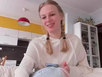 magic_couple13 from Chaturbate