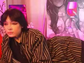 mariccarter — play with my shirt;3    #new #goth #18 #teen #feet  [55 tokens remaining]