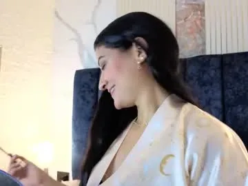 marscarlett — GOAL: Fuck my sexxy boobs [52 tokens remaining] Confidence, elegance & a touch of spice  #tall #curvy #milf #feet #longhair