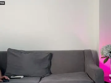 marygi — ClassicTicket: Show in progress.  Sex and cum. Tip 88 tokens to get your ticket.  Type /cmds to see all commands.