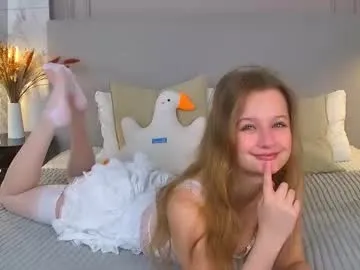 maryparks — lets heat things up  My name is Mary, let have some fun  - Goal: suck finger with hand on my neck^^ [111 tokens left] #smalltits #skinny #lovense #pantyhose #18