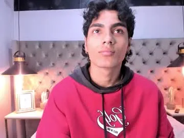 mattfiore — GOAL: play feet + hard dick near camera [920 tokens remaining] Welcome to my room! #bigdick #cum #straight  #stockings #young