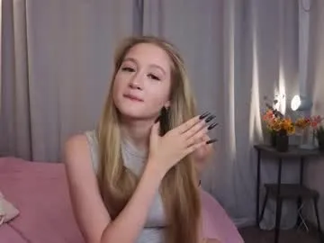 maybaybe — Hi Im Alice, I'm here, you're here. Let's have fun #new #bigtits #shy #blonde #18 Goal: let my strappy top slowly slide down. [52 tokens remaining]