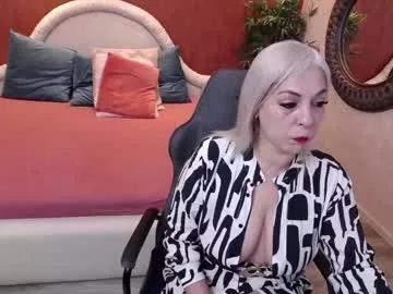 meamandax from Chaturbate is Freechat