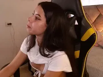 melani_bear — GOAL: sexy dance + naked [55 tokens remaining]  If you like my vibe, stay a little while... I love it when they make me smile #latina #lovense #bigass #bigtits #teen