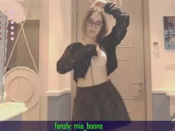 mia_boone from Chaturbate is Freechat