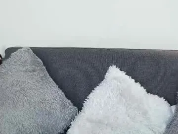 Avatar of mia_roux13