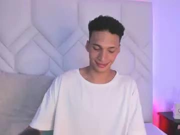 milk_max18 from Chaturbate is Freechat