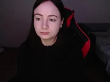 Avatar of miss_laralynne