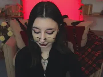 Avatar of mistress__marcelline