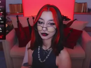 Avatar of mistress__marcelline