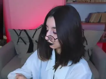 Avatar of mistress__marcelline