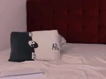 monicaluxxx — Monicaluxxx's room #dress #beautifulface #footfetish  #milf