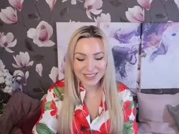 moonlight_emma — GOAL: TAKE OFF THE BLOUSE [400 tokens remaining] My first day  #milf #blonde #shy #natural #new