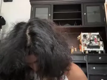 mriea_ — Freechat on Chaturbate