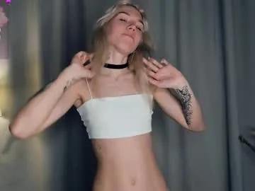 myviolet_rush's avatar