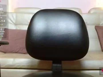 nato_evans — GOAL: get naked [98 tokens remaining] I want// PVT OPEN// #bigboobs #bbw #nasty #smoke #tomboy