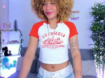 natty_romanof_1 — GOAL: play pussy play with fingers or dildo [261 tokens remaining] my favorite vibes Tips ultra hight 100 // 38 #ebony #fuckmachine #ahegao #asian #cosplay