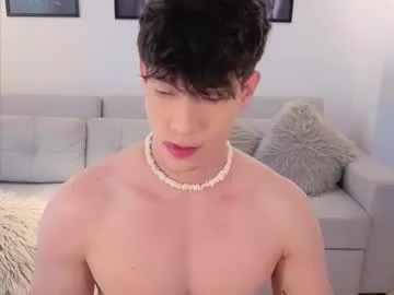 neythan__blaze — GOAL: Lovense in ass Big cum [762 tokens remaining] Let's have fun together!  #edge #lovense #smoke #party #bigdildo