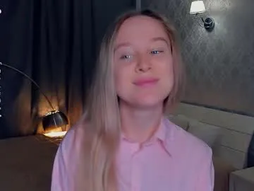 nicolavanderbie — GOAL: check my sexy outfit<3 [15 tokens remaining] Welcome to my room! #new #shy #feet #teen #skinny