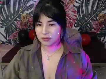 nina_harpper — Show your breasts with oil [71 tokens left] #jeans #natural  #hairy #bigass  #anal