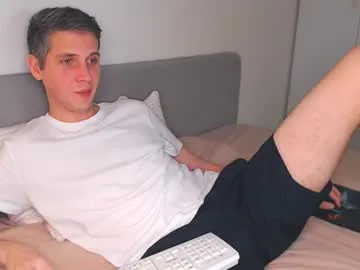 oliver_hort — Cum Show  #new #bigcock #young #cum #hairy [1000 tokens remaining]