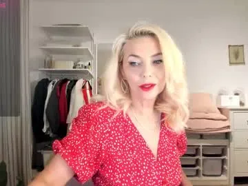 ollalla7 — #milf #blonde #natural #bigboobs #heels