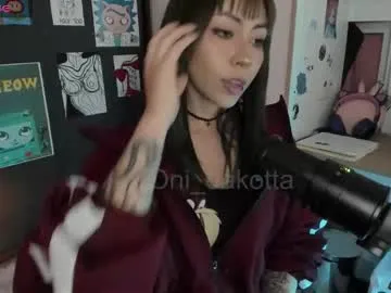 oni_dakotta — GOAL: Hi cutieee, run hands up thigs slow [135 tokens remaining] i hope u have a great moment here #bigass #saliva #asian #tease #daddysgirl