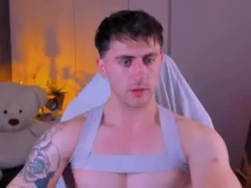 oscar_miller_ — wanna cum with me ) #young #muscle #bigcock #bigass #uncut [2487 tokens remaining]