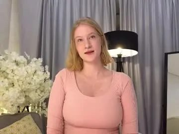 petitelz — Freechat on Chaturbate