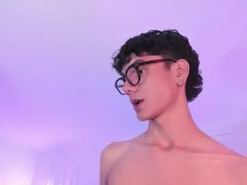 phillicious_ — GOAL: show cum [886 tokens remaining] Welcome to my room! #skinny #young #18 #twink #femboy