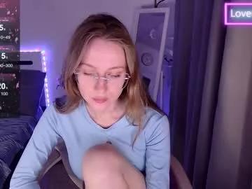 pinkfanlissa from Chaturbate is Freechat
