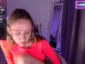 pinkfanlissa from Chaturbate is Freechat