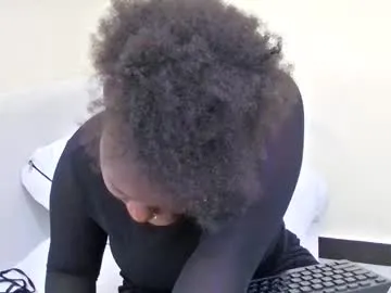 Avatar of pixietease1